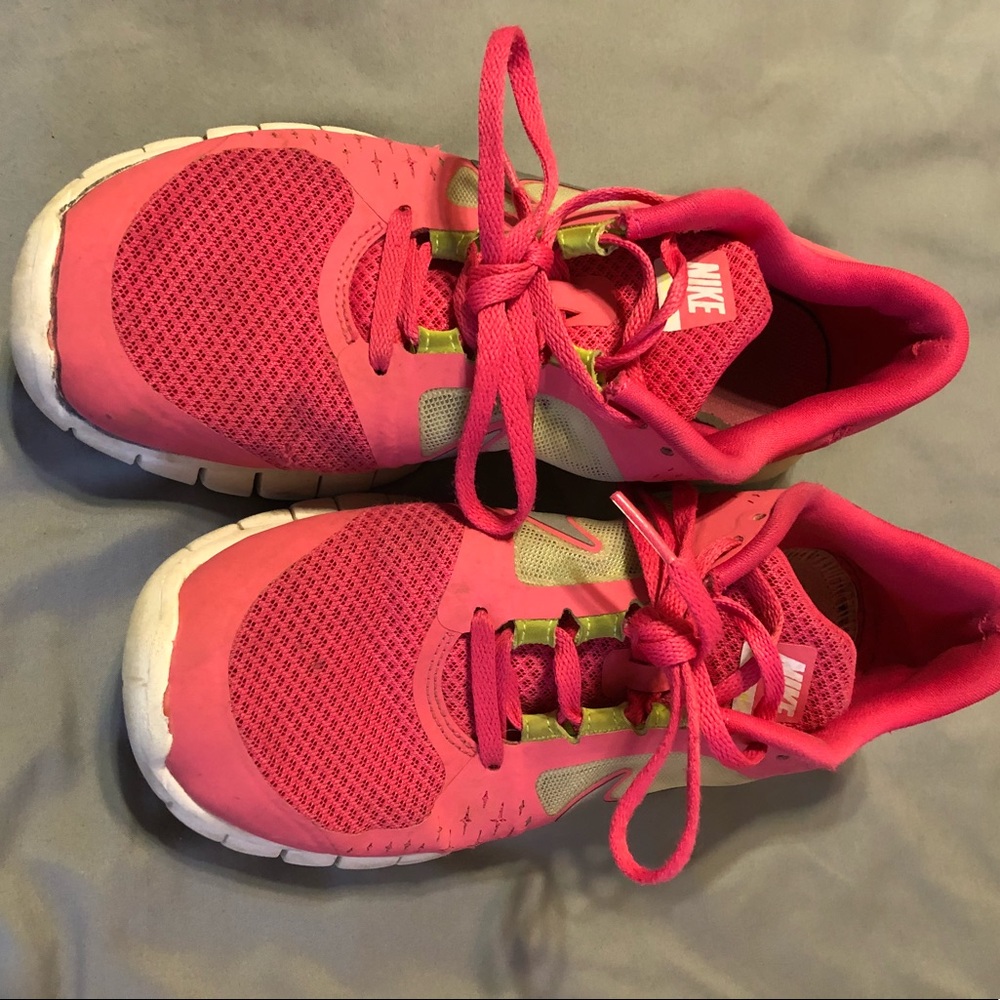 Nike shoes